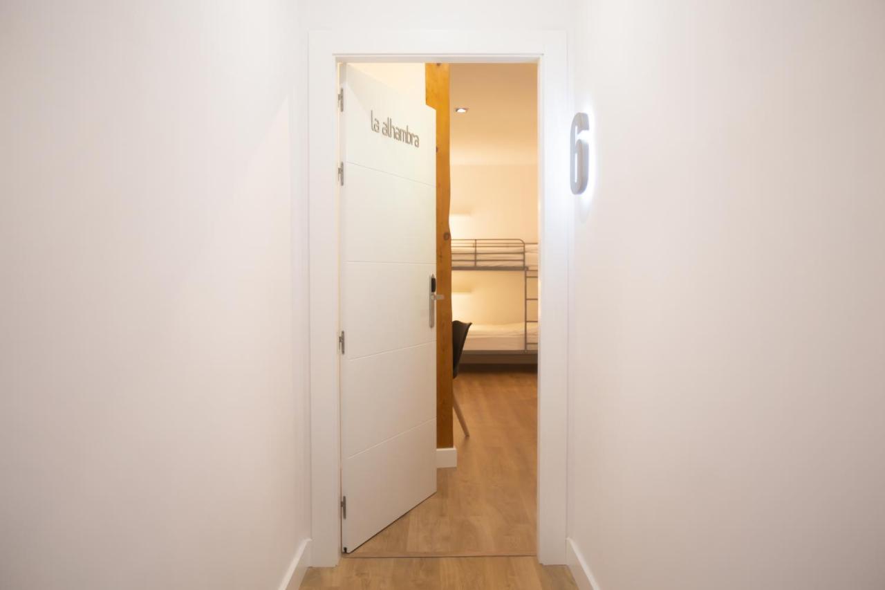 Woohoo Rooms Hortaleza Madrid Exterior photo