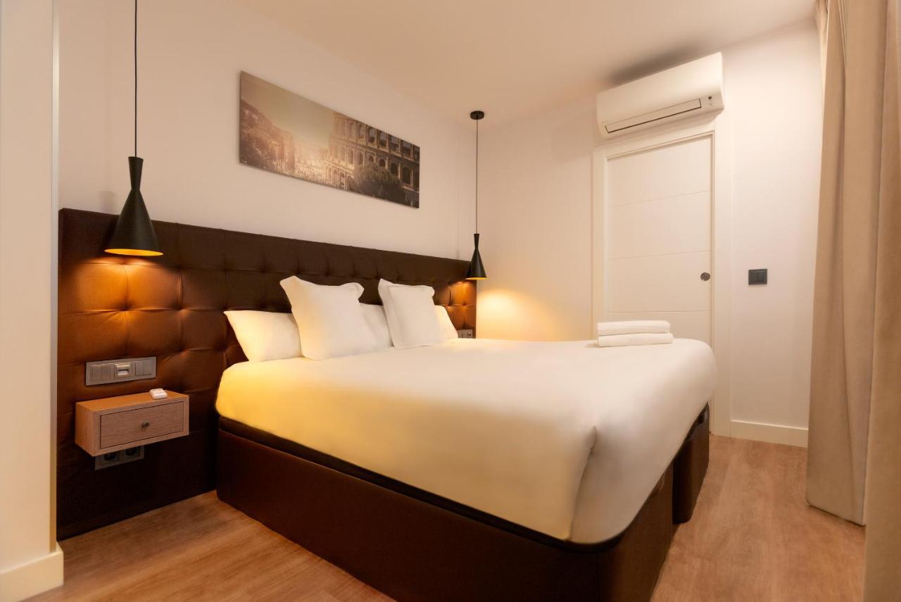 Woohoo Rooms Hortaleza Madrid Exterior photo